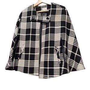 Women's Black‎ & White Plaid Cape Poncho Jacket Asymmetric Button Front